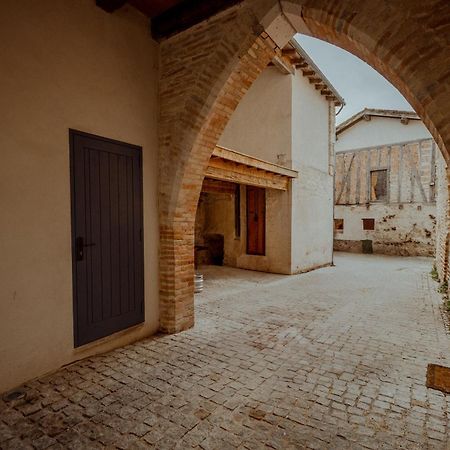 La Chambre Bleue Lauzerte Exterior photo